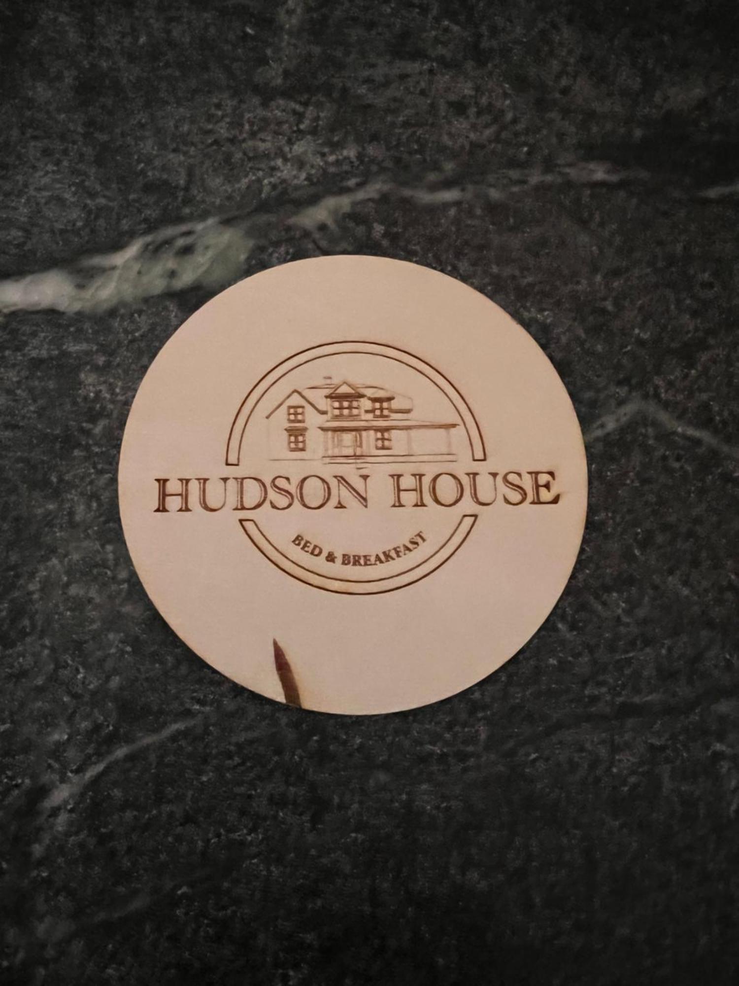 Hudson House Bed And Breakfast Wheatland Kültér fotó